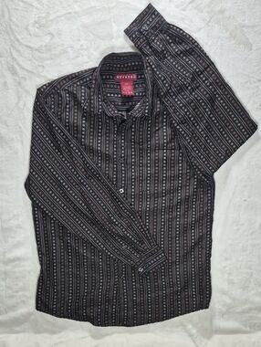 Nevada Men's Black Patterned Long-Sleeve Button-Down Shirt